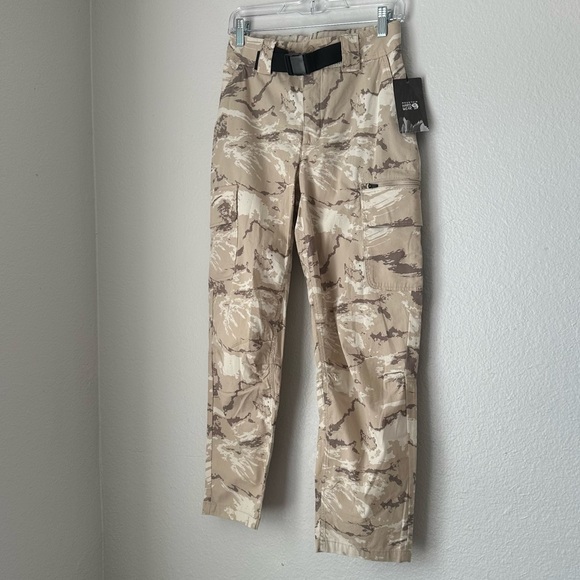 NEW Mountain Hardwear Cascade Pass Pant, Dunes Craig Camo,Women’s Size 4 Regular - Picture 7 of 14